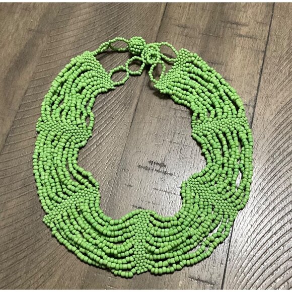 Art Deco Style Scalloped Seed Bead Glass Bib Necklace Green Boho Festival - Picture 6 of 6